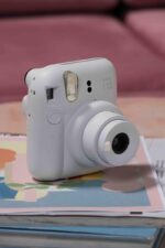 Fujifilm Instax Mini 12 Prompt Digital camera Clay White (Renewed) - Image 9