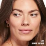 COVERGIRL Clear Invisible Basis Make-up, Dewy & Glowy Pure Fini... - Image 9