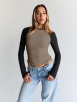 Stylish Queen Ladies's Lengthy Sleeve Shirts Slim Match Stretchy Shade Block ... - Image 3