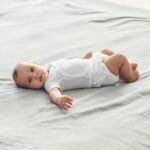 Gerber Unisex Child Toddler 8 Pack Waterproof Diaper Cowl - Image 5