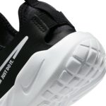 Nike Youngsters' Flex Runner 2 Sneakers - Image 4