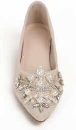 Girls's Rhinestone Vogue Pointed Toe Pearl Diamond Low Heel Costume We... - Image 4