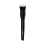 e.l.f. Camo Liquid Blush Brush, Angled Blush Brush Perfect For Making use of ... - Image 2