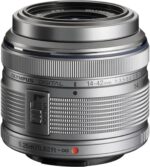 OM SYSTEM OLYMPUS M.Zuiko Digital 14-42mm F3.5-5.6 IIR Silver For Micr... - Image 4