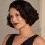 HOT TOOLS Professional Artist Nano Ceramic Curling Iron/Wand | For Easy, Shin... - Image 7