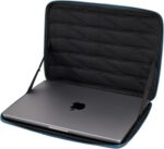 Thule Gauntlet MacBook® Sleeve 14" - Image 5