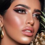 Face Highlighter Stick, Cream Contour Highlighter Make-up Stick, Natura... - Image 5