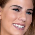 PÜR MINERALS Large Look Mascara in Black - Volumizing And Lengthening La... - Image 5