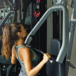 LFJ Aluminum Alloy Cable Pulley with Swing Strap Carabiner, 90mm Pulle... - Image 7