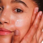 Neutrogena Fast Tone Restore 20% Vitamin C Brightening Serum Capsules,... - Image 6