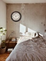 Westclox Conventional Massive Wall Clock Battery-Operated Clock for Livin... - Image 7