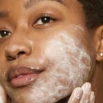 Good Molecules Brightening & Darkish Spots Bar - Cleaning soap Free Face and Physique ... - Image 4