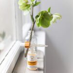 Natural Vitamin C Face Serum with 24K Gold Flakes, Hyaluronic Acid, Vi... - Image 6